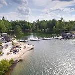 홀리데이파크 Center Parcs De Kempervennen Eindhoven 3*