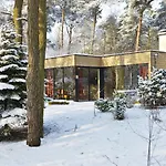 埃因霍温肯帕维恩中心公园假日公园 Westerhoven