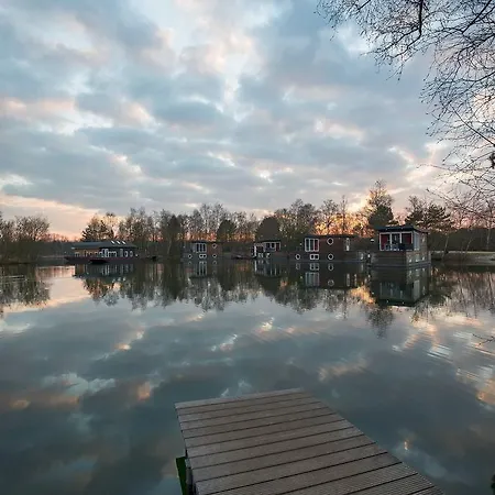 Holiday park Center Parcs De Kempervennen Eindhoven 3*
