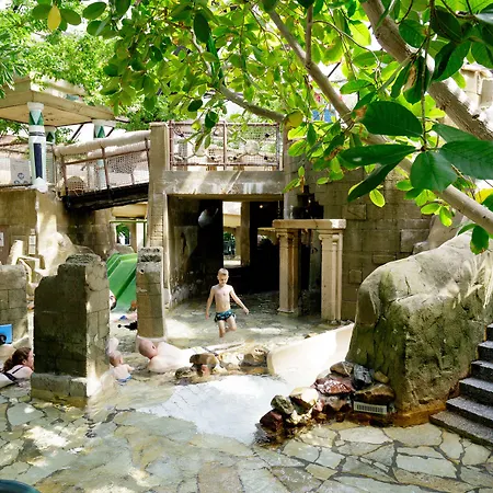 Vakantiepark Center Parcs De Kempervennen Eindhoven 3*