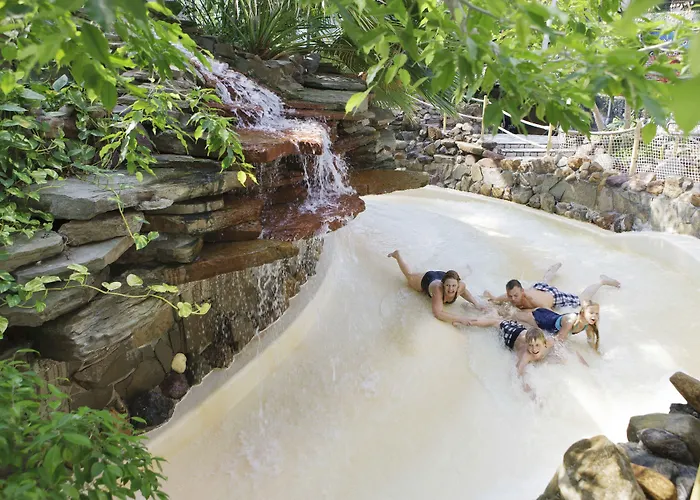 Kompleks wypoczynkowy Center Parcs De Kempervennen Eindhoven 3*